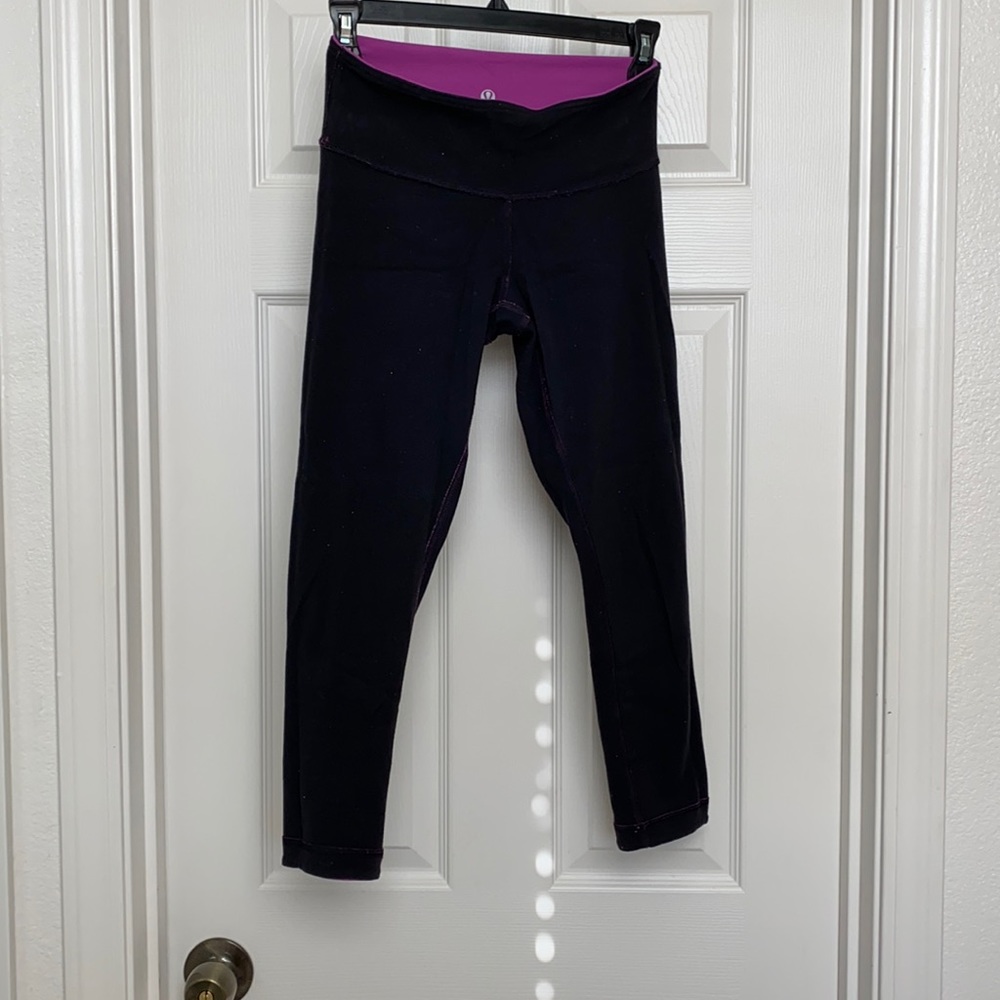 Lululemon Wunder Under Cropped Reversible Leggings